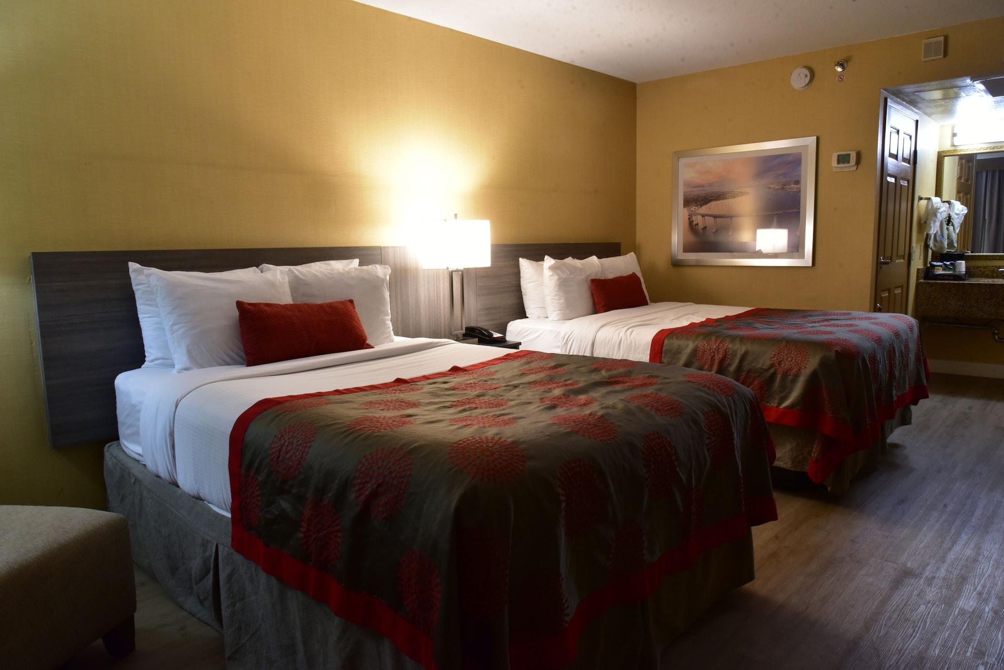 Ramada By Wyndham San Diego National City Buitenkant foto