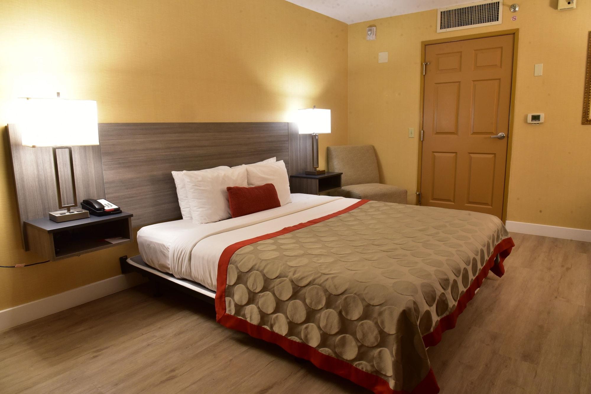 Ramada By Wyndham San Diego National City Buitenkant foto