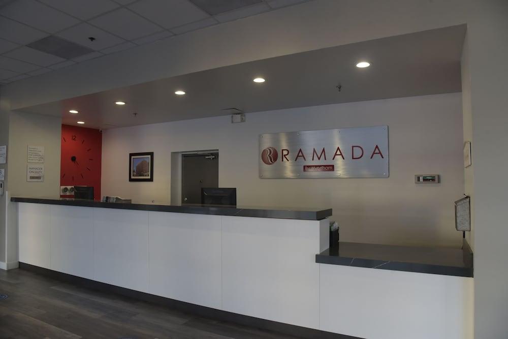 Ramada By Wyndham San Diego National City Buitenkant foto