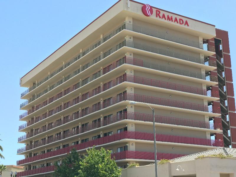 Ramada By Wyndham San Diego National City Buitenkant foto